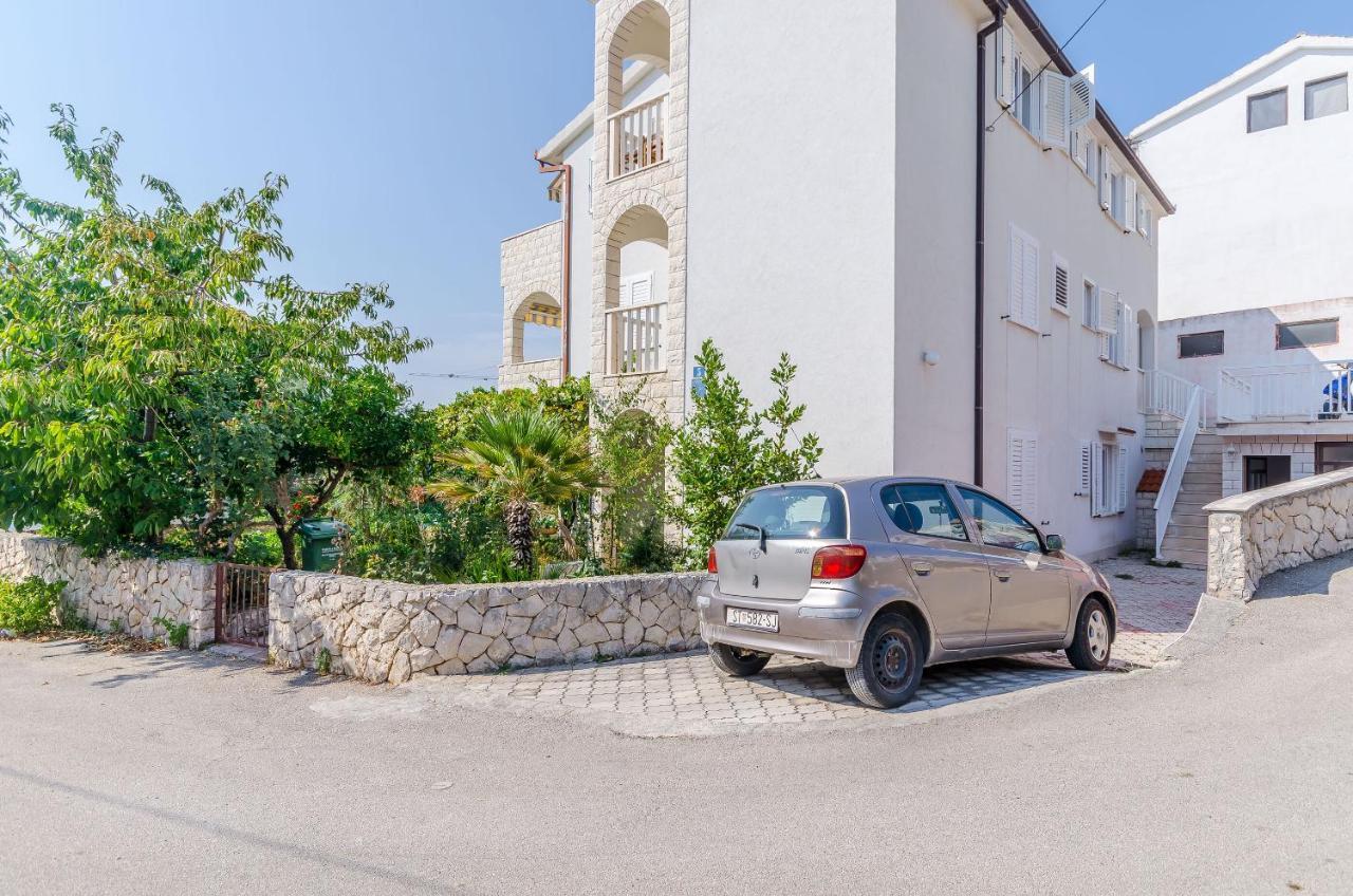 Apartments Tily Trogir Exterior foto